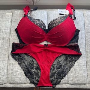 Adore Me Clairabella Set